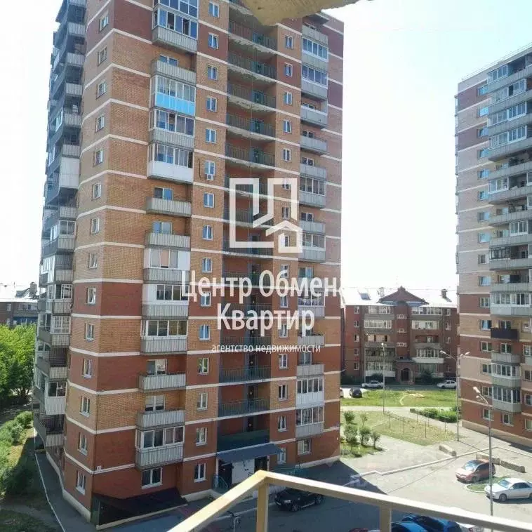 1-к кв. Иркутская область, Иркутск ул. Розы Люксембург, 118/5 (43.0 м) - Фото 0