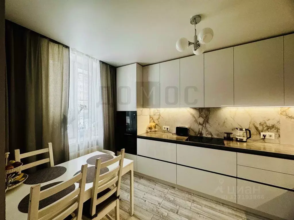 3-к кв. Свердловская область, Среднеуральск Лесная ул., 2А (69.2 м) - Фото 1