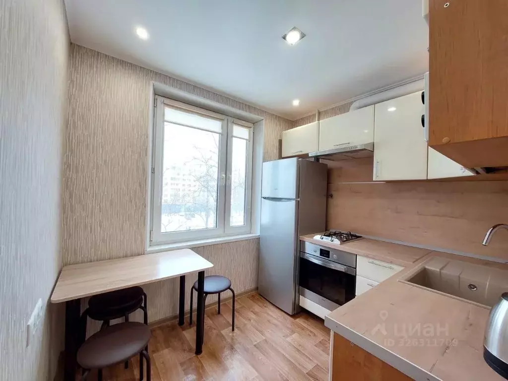 3-к кв. Москва ул. Героев Панфиловцев, 21 (60.0 м) - Фото 2