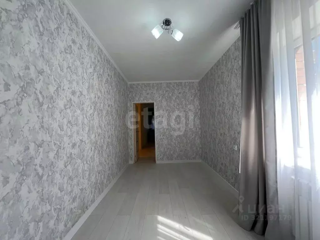2-к кв. Приморский край, Владивосток ул. Анны Щетининой, 3 (52.0 м) - Фото 1