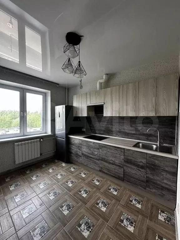 1-к. квартира, 39 м, 4/17 эт. - Фото 0