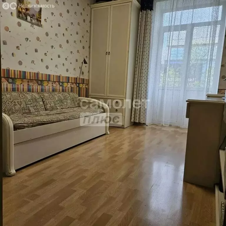 3-комнатная квартира: Уфа, проспект Октября, 9 (73.5 м) - Фото 2