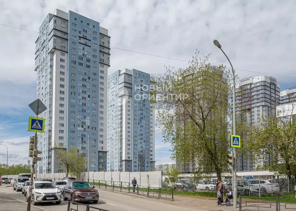 1-к кв. Свердловская область, Екатеринбург ул. Юмашева, 3 (45.6 м) - Фото 0