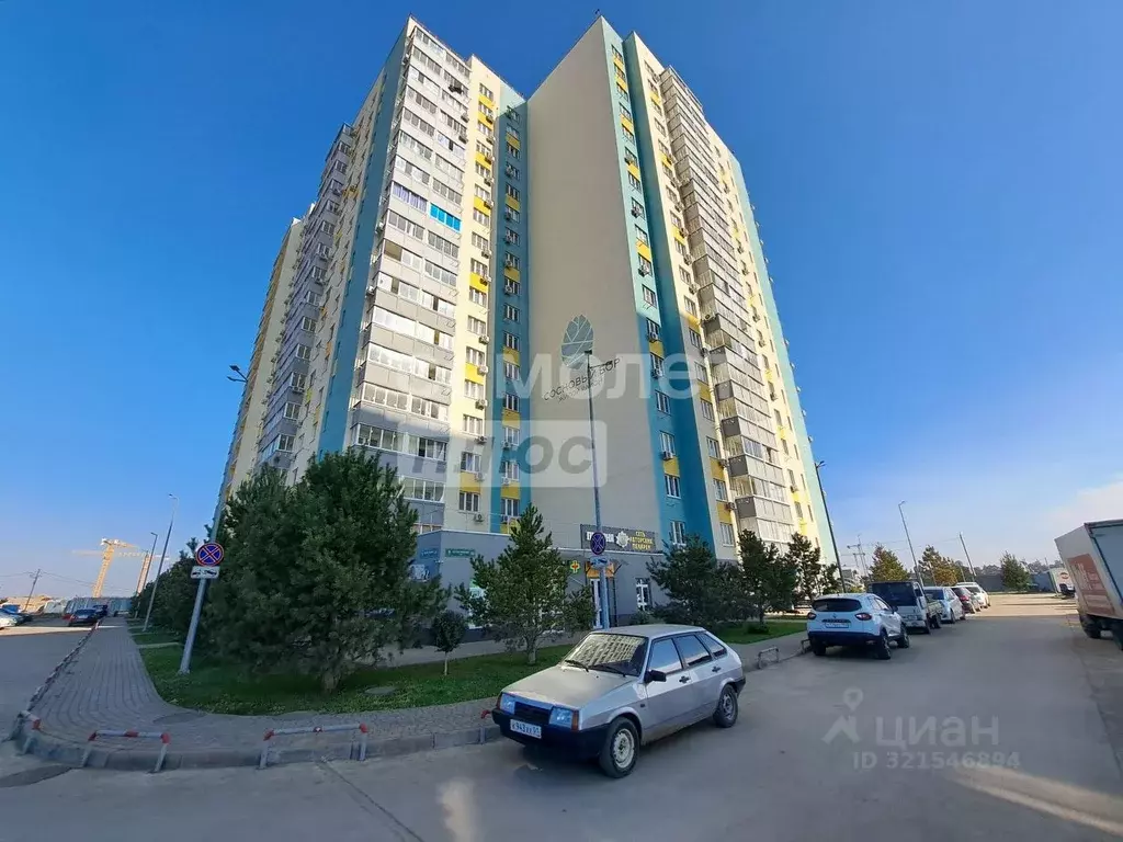 2-к кв. Краснодарский край, Краснодар ул. Имени Виктора Нарыкова, 10 ... - Фото 0