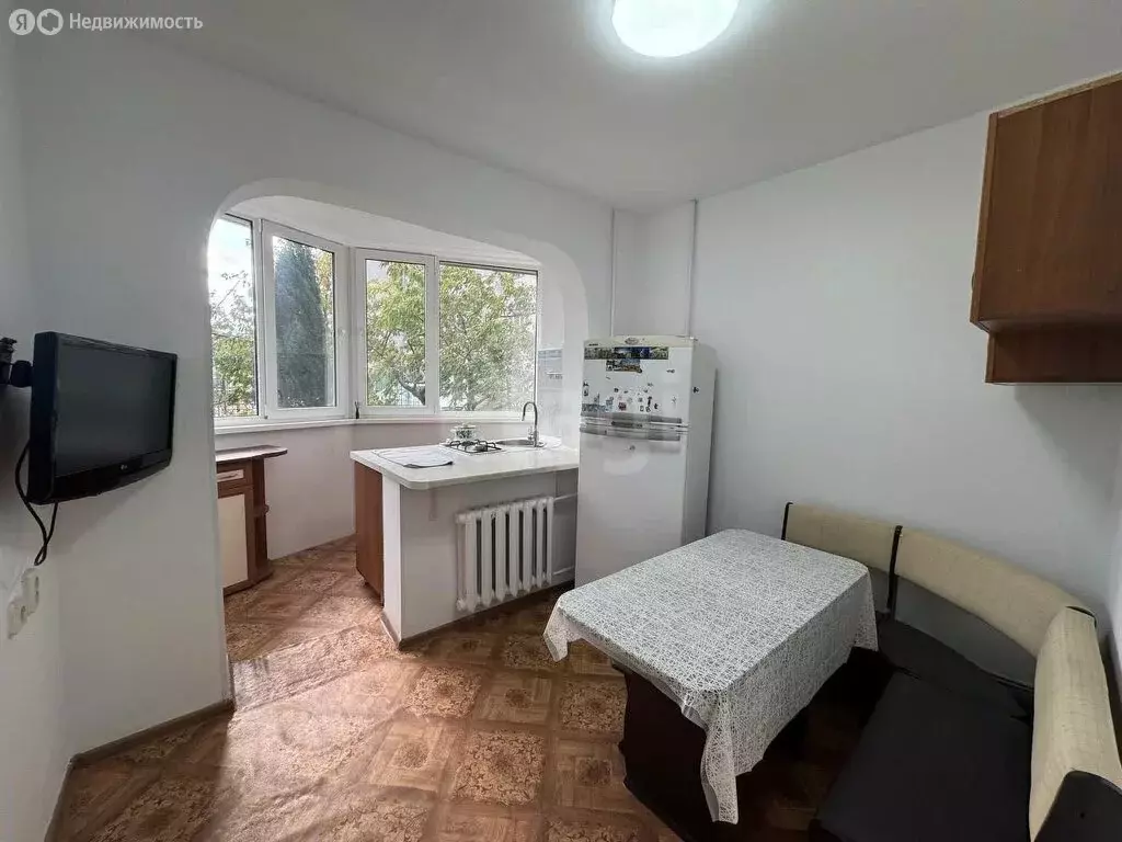 1-комнатная квартира: Алушта, Юбилейная улица, 34 (29 м) - Фото 1