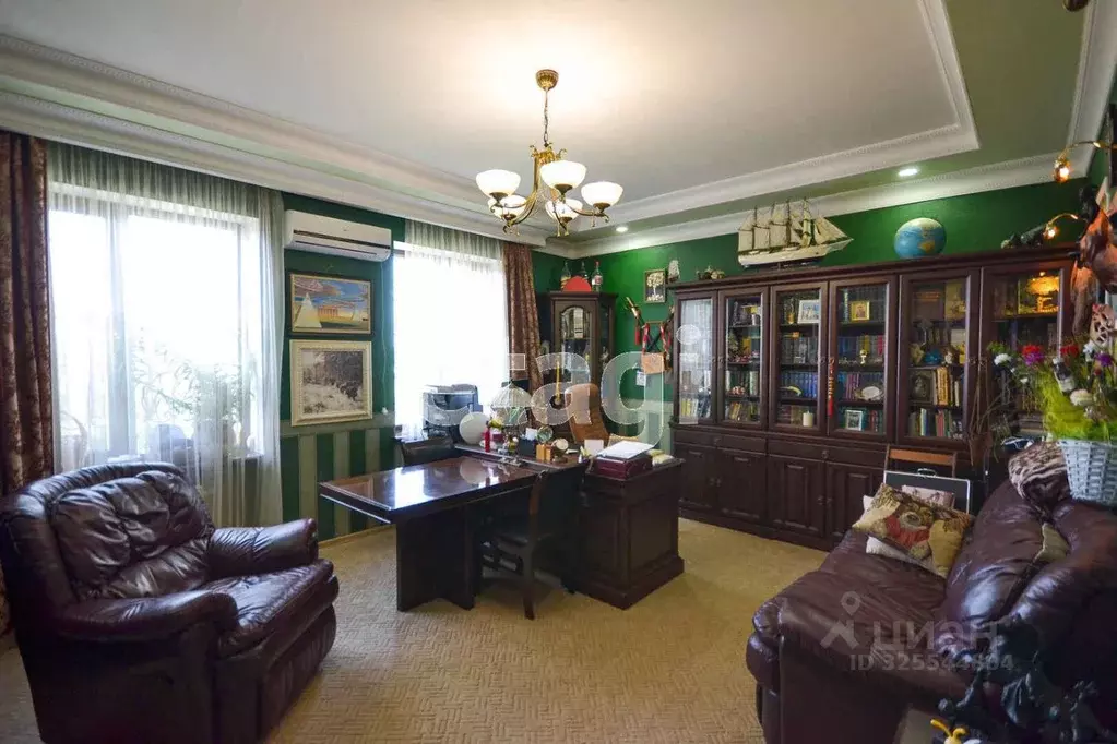 Дом в Севастополь ул. Сапфирная, 35 (500 м) - Фото 1