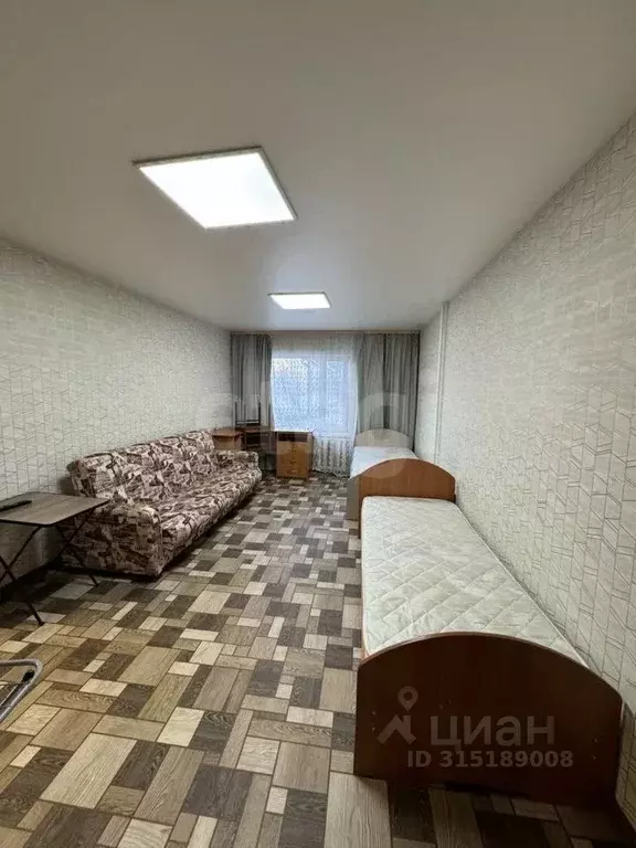 1-к кв. Коми, Сыктывкар просп. Бумажников, 41/12 (35.1 м) - Фото 0