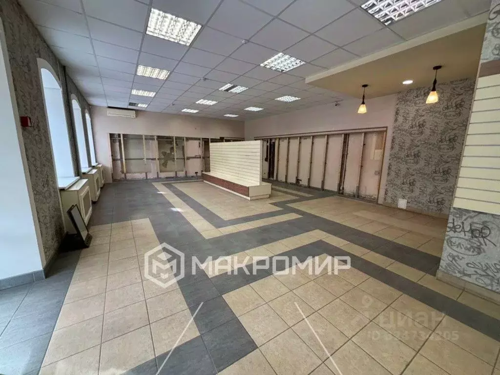 Торговая площадь в Орловская область, Орел Московская ул., 61 (111 м) - Фото 2