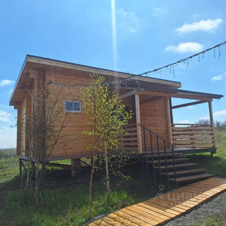 Дом в Камчатский край, Елизовский район, Вулканный рп ул. Мирная, 24 ... - Фото 1