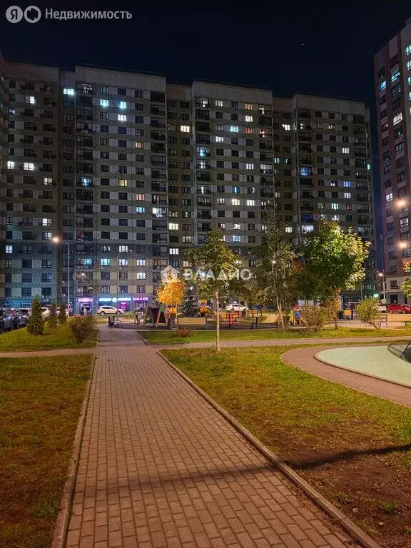 1-комнатная квартира: Москва, улица Вертолётчиков, 4к2 (38 м) - Фото 1
