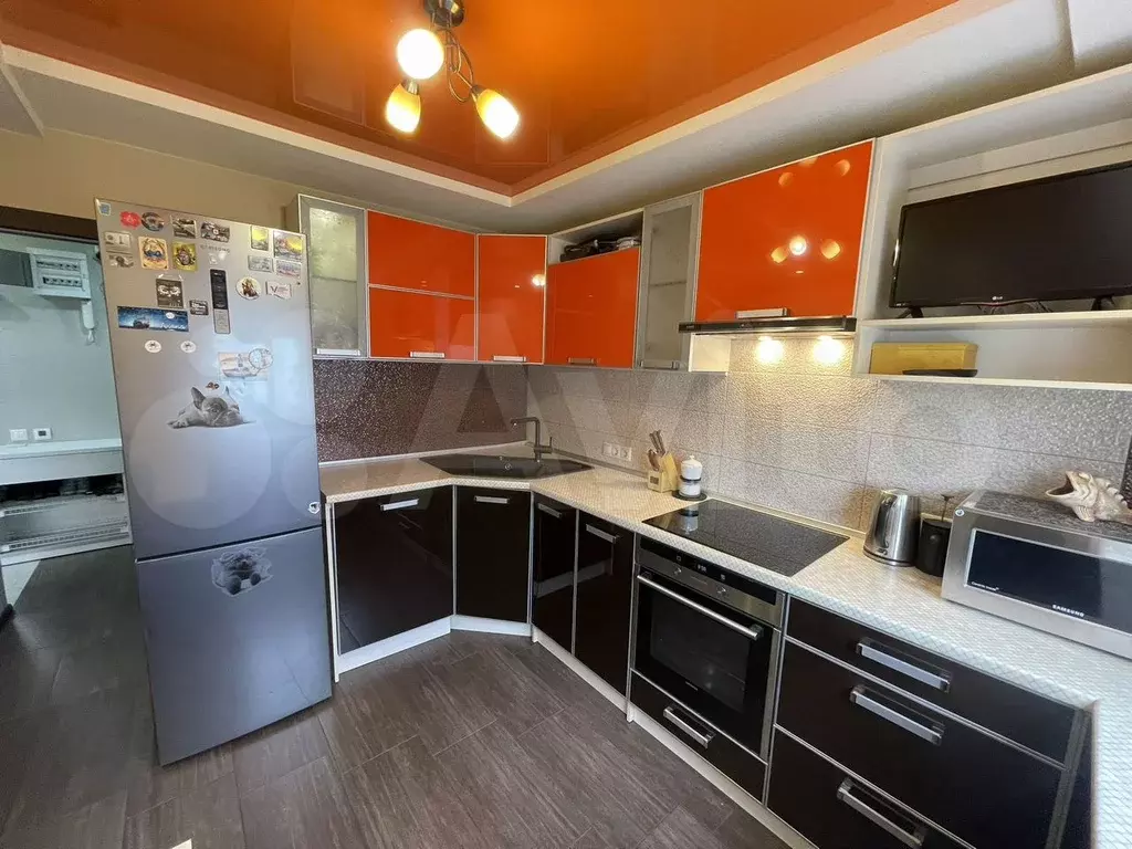 3-к. квартира, 68 м, 8/9 эт. - Фото 0