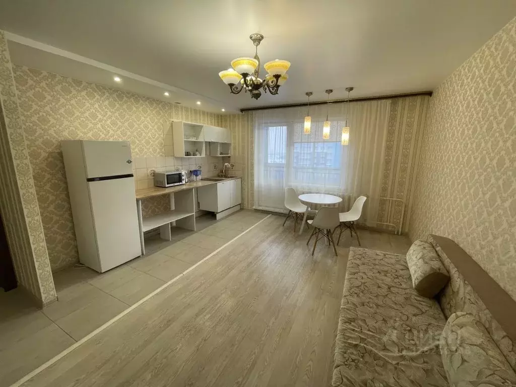 2-к кв. Кемеровская область, Кемерово просп. Восточный, 29А (67.7 м) - Фото 1