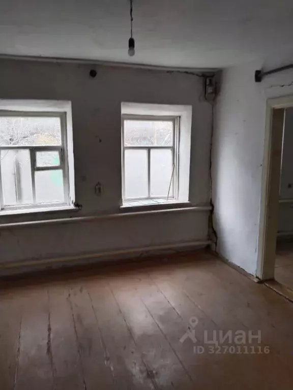 Дом в Краснодарский край, Ейский район, Кухаривское с/пос, с. ... - Фото 1