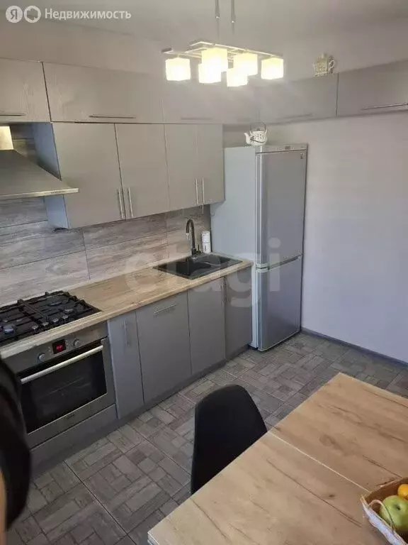 4-комнатная квартира: Грязи, улица Народная Стройка, 8 (82.5 м) - Фото 1