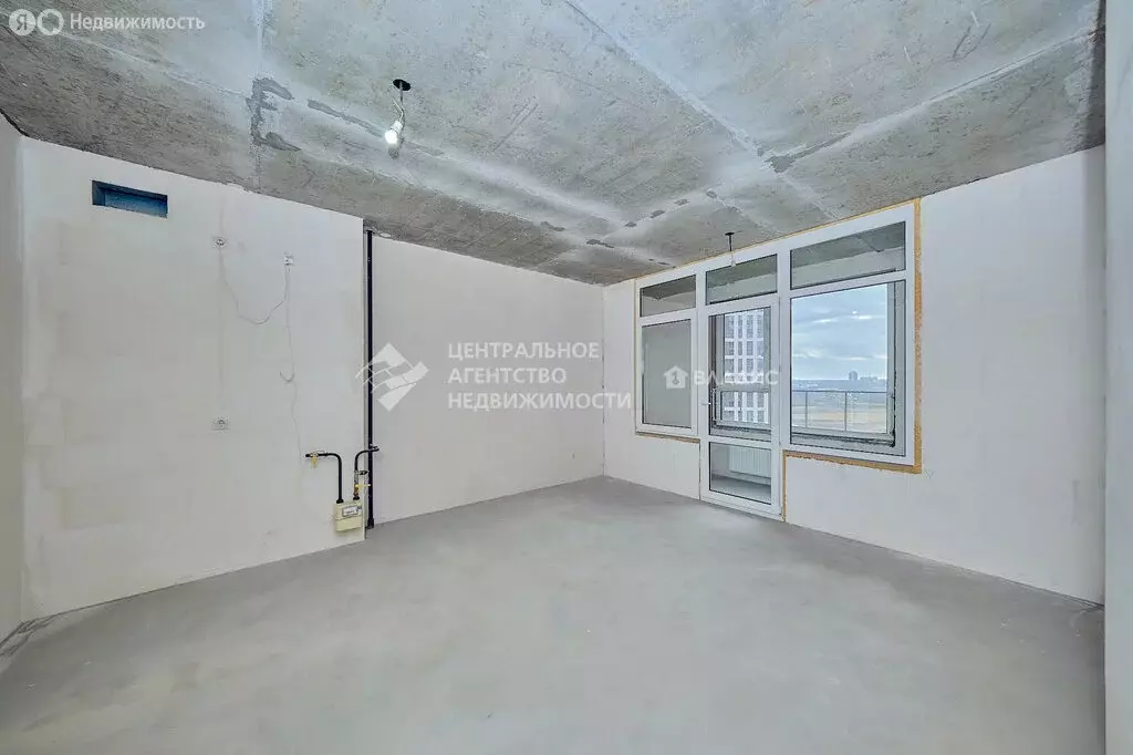 1-комнатная квартира: Рязань, улица Александра Полина, 3 (45.28 м) - Фото 2