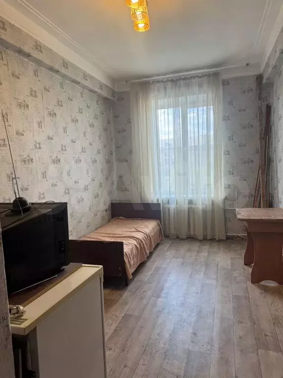Комната 13,4 м в 3-к., 5/5 эт. - Фото 0