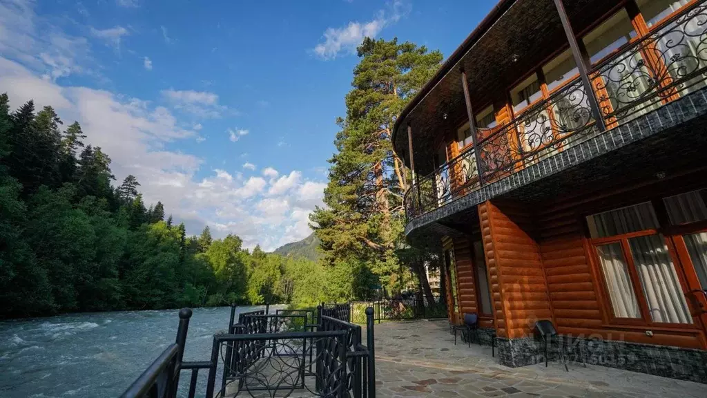 Комната Карачаево-Черкесия, Зеленчукский район, с. Архыз ул. Ленина ... - Фото 0