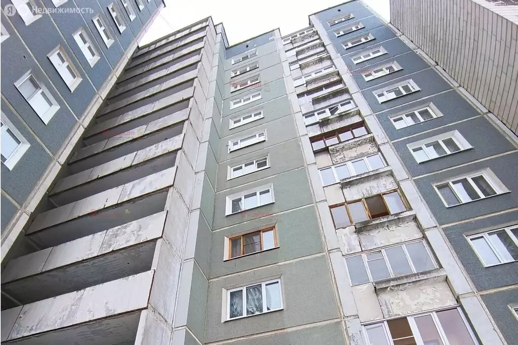 3-комнатная квартира: Екатеринбург, улица Бебеля, 112 (65 м) - Фото 1