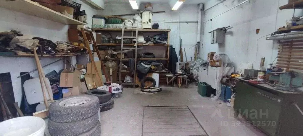 Гараж в Саратовская область, Балаково Коммунистическая ул. (30 м) - Фото 2