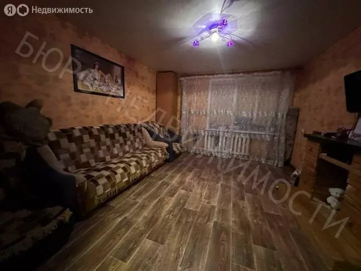 3-комнатная квартира: Балашов, улица Строителей, 7 (61.4 м) - Фото 1