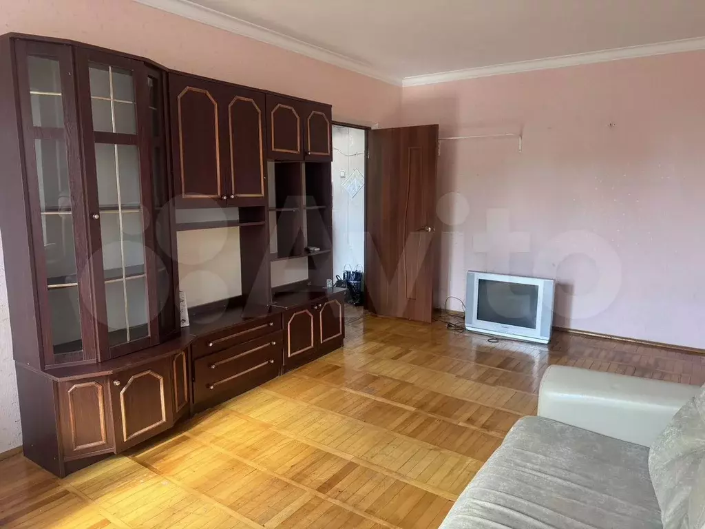 1-к. квартира, 38 м, 1/9 эт. - Фото 1