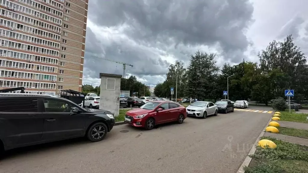 Помещение свободного назначения в Татарстан, Набережные Челны ул. ... - Фото 0