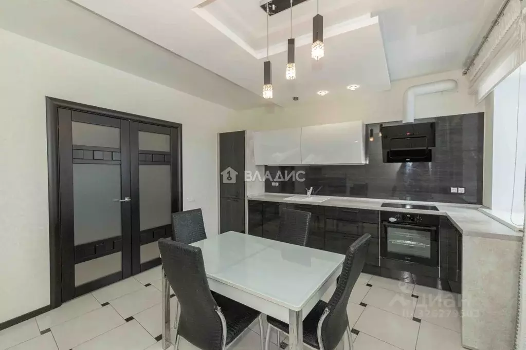 3-к кв. Владимирская область, Владимир ул. Мира, 6б (105.0 м) - Фото 1