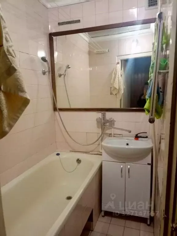 2-к кв. Кабардино-Балкария, Нальчик просп. Ленина, 65А (50.0 м) - Фото 2