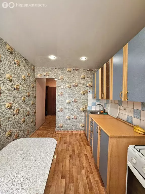 2-комнатная квартира: Киров, Милицейская улица, 21 (50 м) - Фото 1