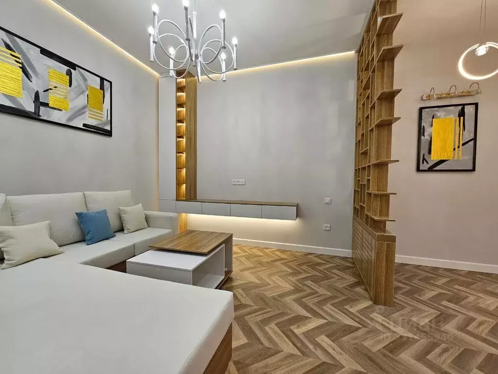 2-к кв. Татарстан, Казань ул. Рауиса Гареева, 92 (57.0 м) - Фото 2