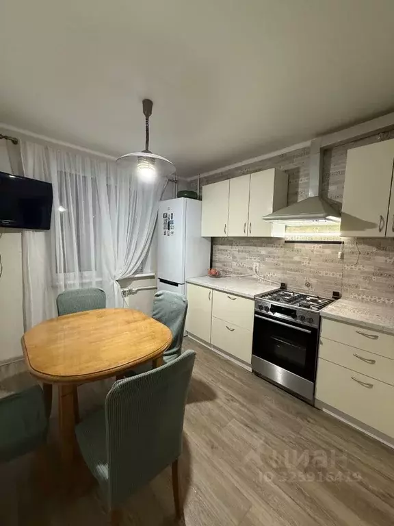 3-к кв. Калининградская область, Калининград Чувашская ул., 2 (69.5 м) - Фото 1