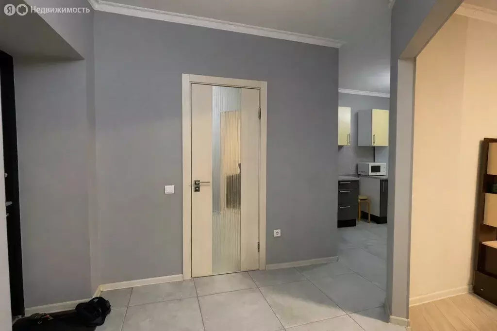 1-комнатная квартира: Новосибирск, улица Серафимовича, 26 (35.8 м) - Фото 1