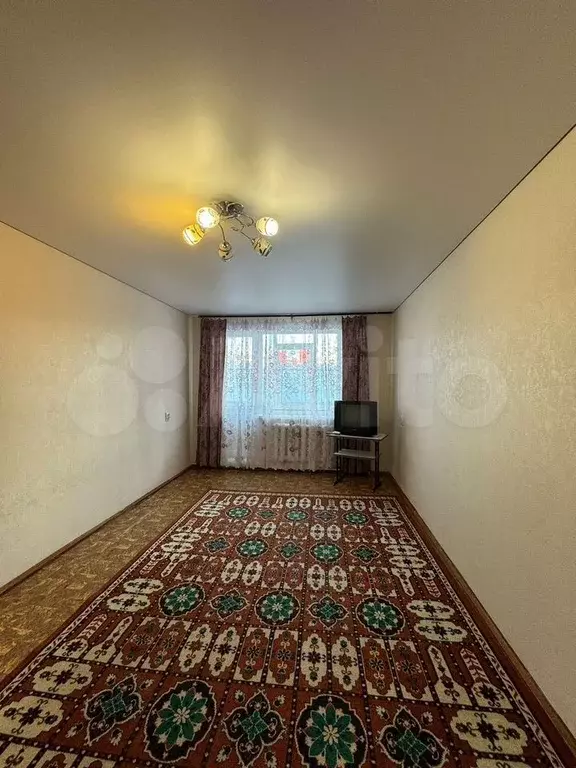 1-к. квартира, 35 м, 5/5 эт. - Фото 0