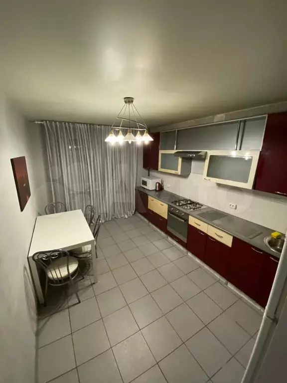 2-к. квартира, 72 м, 5/10 эт. - Фото 0