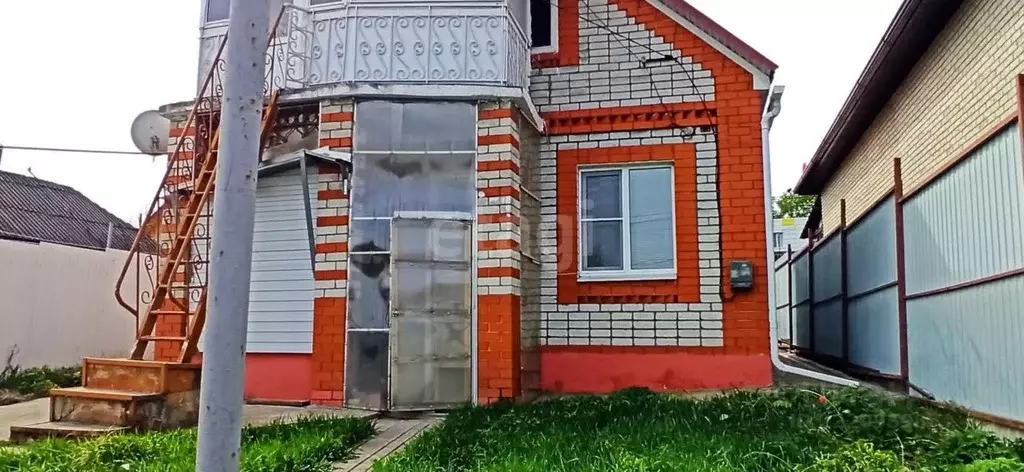 Дом в Белгородская область, Губкин ул. Иноходцева (61 м) - Фото 1