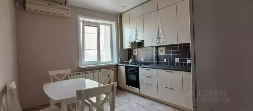 2-к кв. Астраханская область, Астрахань Московская ул., 89 (67.4 м) - Фото 1