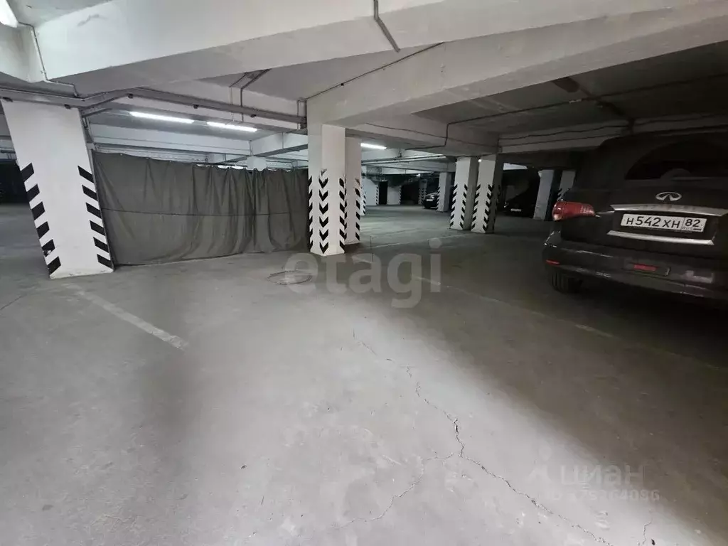 Гараж в Крым, Алушта ул. Школьная (18 м) - Фото 2