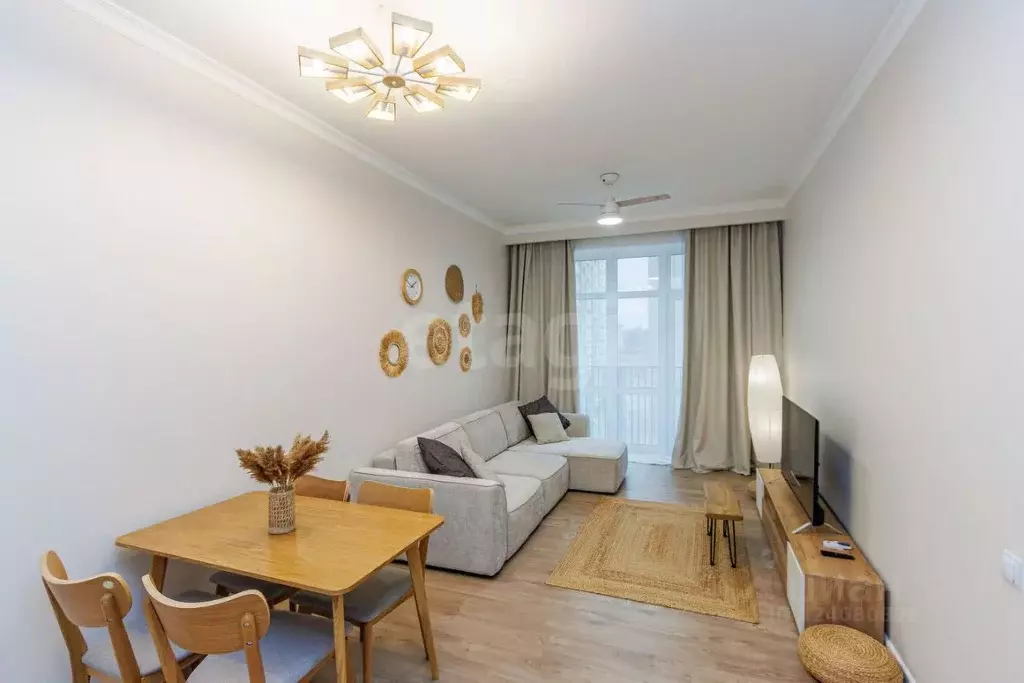 1-к кв. Тюменская область, Тюмень ул. Эльвиры Федоровой, 1 (45.6 м) - Фото 1