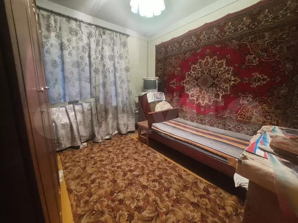 Комната 9 м в 3-к., 1/9 эт. - Фото 0