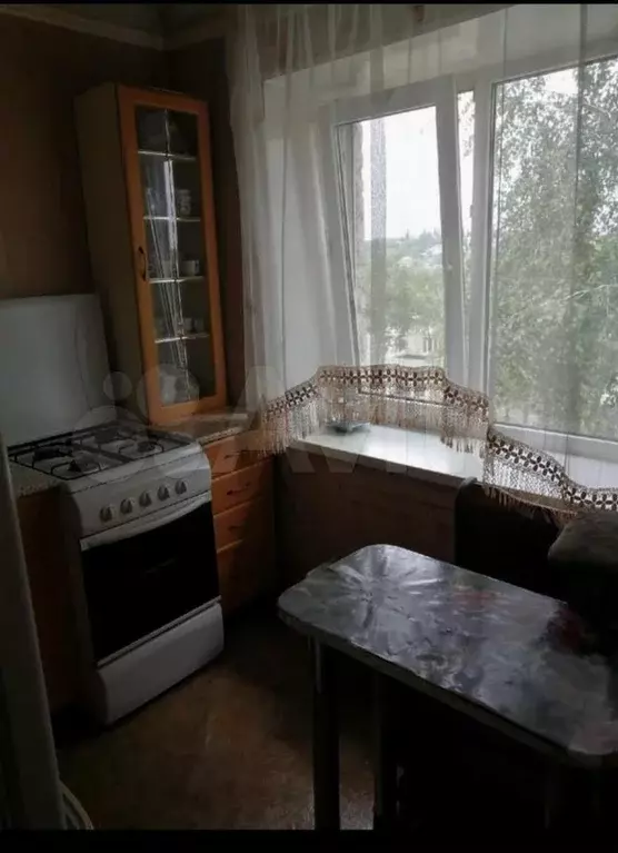 1-к. квартира, 32 м, 4/4 эт. - Фото 0