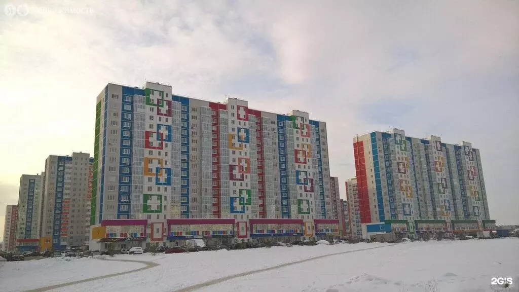 1-комнатная квартира: Тюмень, улица Федюнинского, 56 (48.5 м) - Фото 2