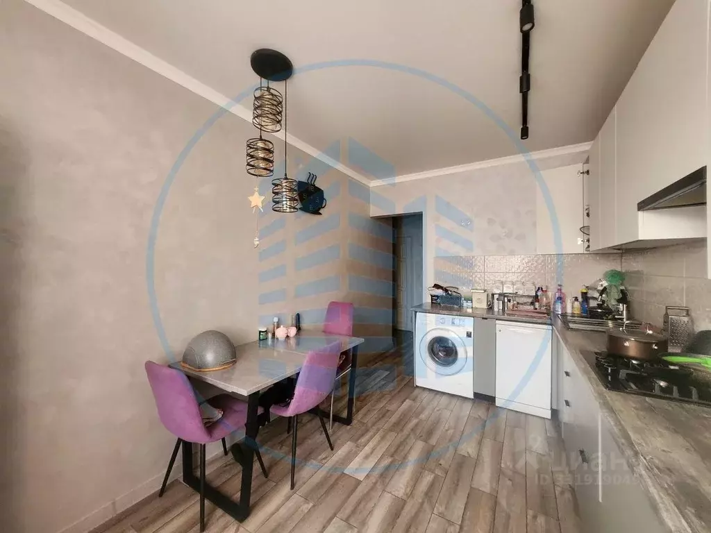 2-к кв. Ставропольский край, Ессентуки Депутатская ул., 14 (72.4 м) - Фото 1