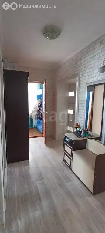 3-комнатная квартира: село Абатское, улица Пушкина, 20 (68.2 м) - Фото 2