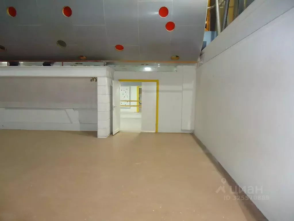 Помещение свободного назначения в Свердловская область, Екатеринбург ... - Фото 2