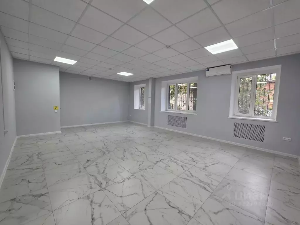 Торговая площадь в Ростовская область, Ростов-на-Дону пер. Семашко (60 ... - Фото 1