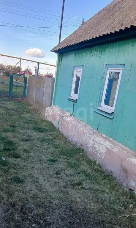 Дом в Белгородская область, Старооскольский городской округ, с. ... - Фото 0