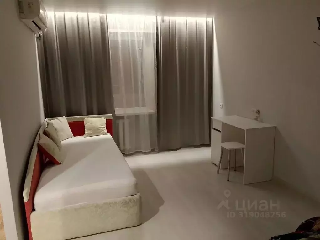 1-к кв. Тульская область, Новомосковск Олимпийская ул., 2А (30.0 м) - Фото 1