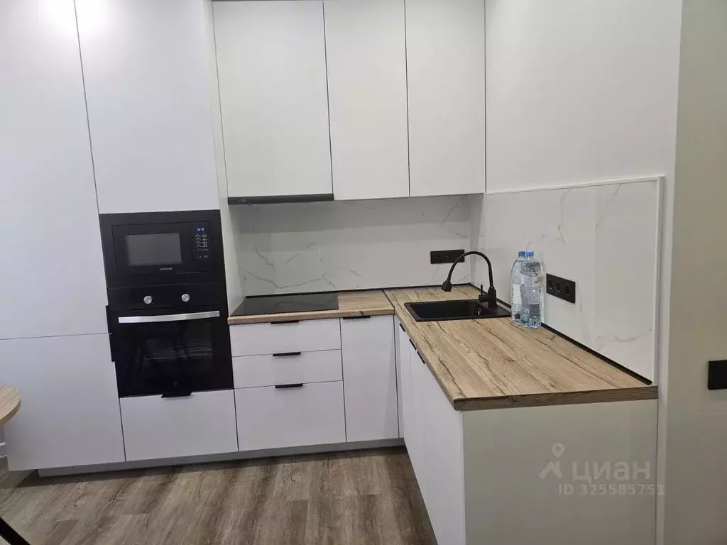 3-к кв. Новосибирская область, Новосибирск Закаменский мкр, 13 (60.0 ... - Фото 1