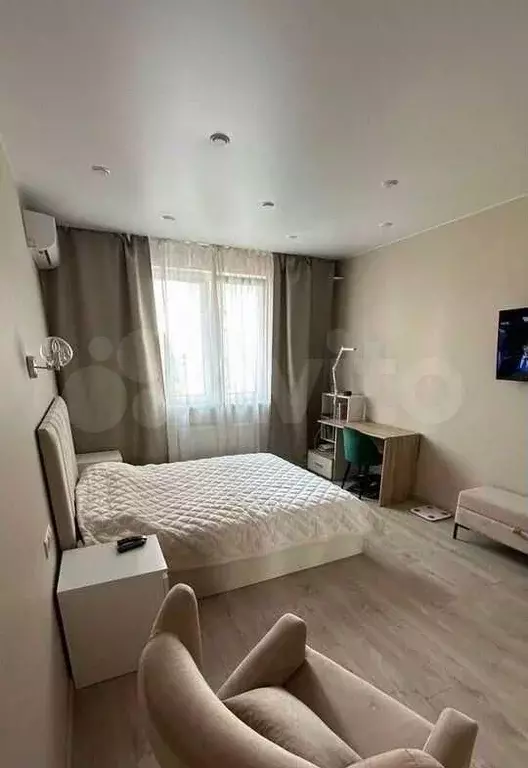 1-к. квартира, 40 м, 5/19 эт. - Фото 0