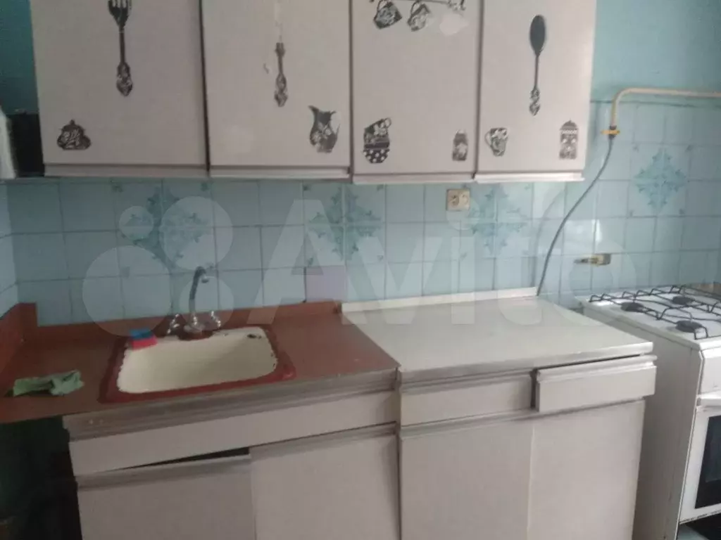 2-к. квартира, 50м, 1/9эт. - Фото 0